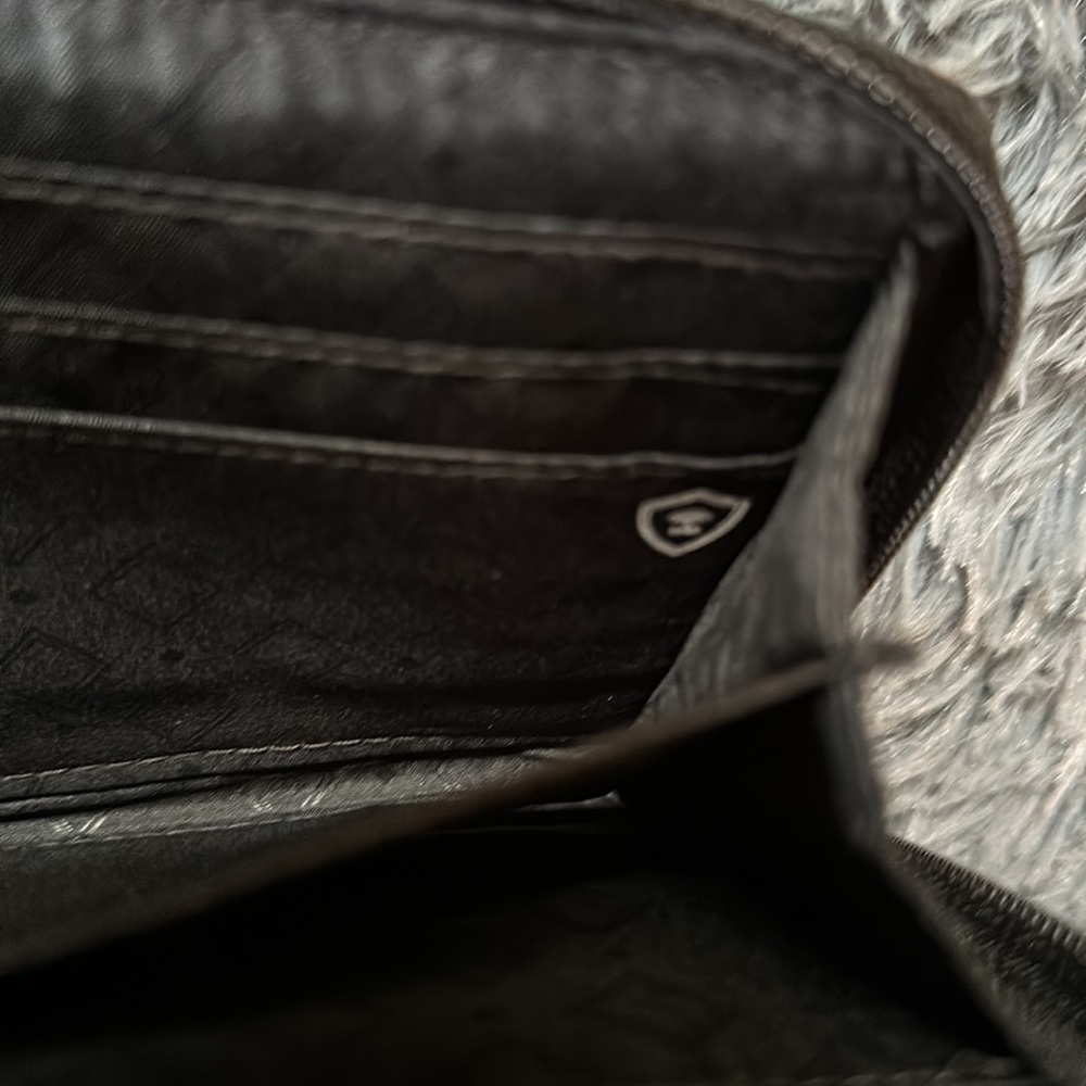 Vera Bradley Wallet - Picture 6 of 7